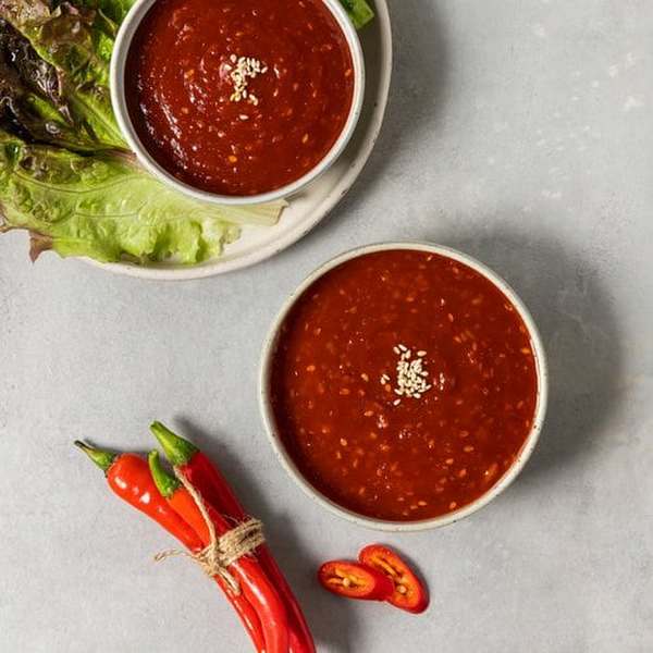 CJ HAECHANDLE DIPPING SSAMJANG SPICY 300G*30/씨제이 찍장 매콤쌈장 300G