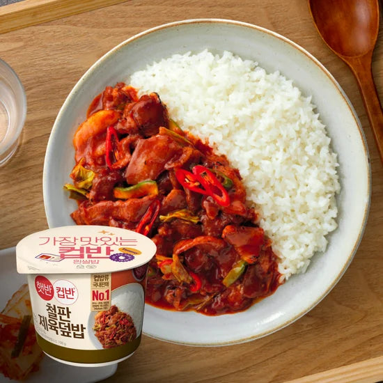 CJ CUP BAHN RICE PORK SPICY 256G*24 / 씨제이 햇반 컵반 철판 제육 덮밥