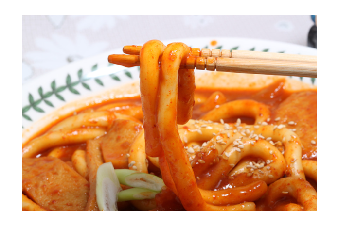 Korean style gnocchi Noodles in wheat/ 맛찬들 밀떡볶이 후루룩떡 1kg