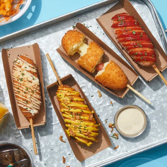Korean-Style Corn dog with fish sausage & mozzarella cheese 400g(5ea)*12/ 씨제이 비비고 치즈 크리스피 핫도그