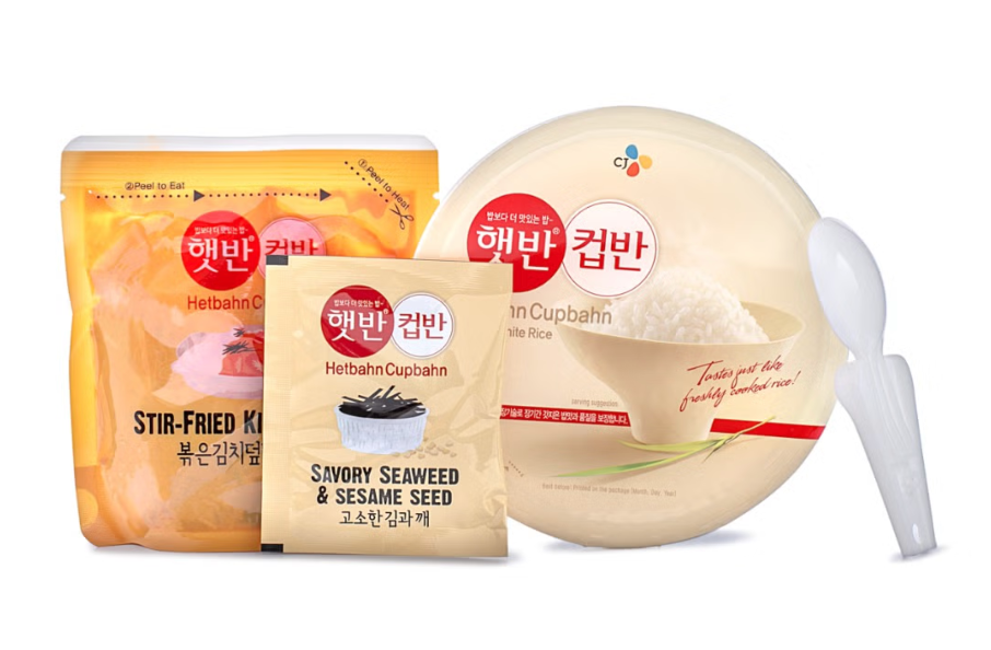 CJ CUP BAHN RICE KIMCHI STIR-FRIED RICE 247G*18 / 씨제이 햇반 컵반 볶은 김치덮밥