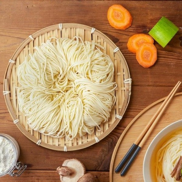 センソミョン用小麦麺 1kg*10/신선한 생소면